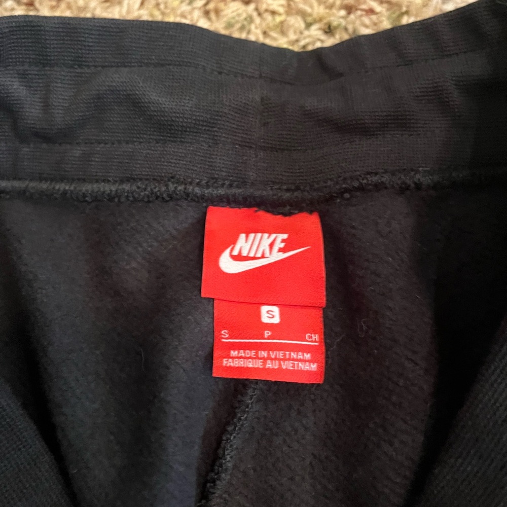 Nike black and gold joggers size small - Picture 2 of 4